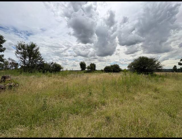 1,995M² VACANT LAND FOR SALE IN VAALPARK